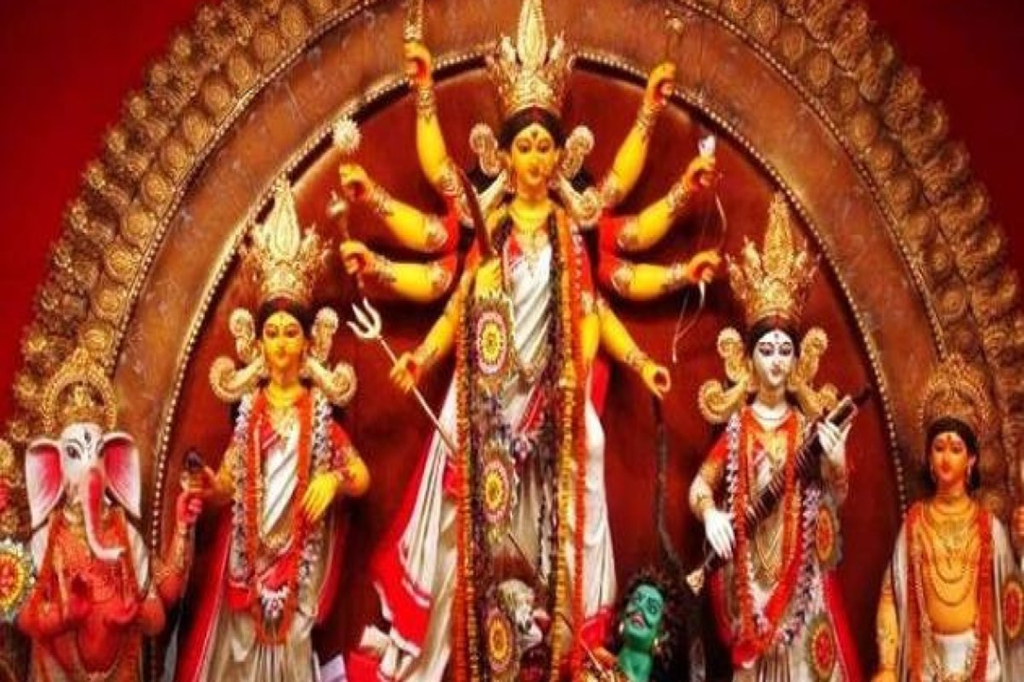 দূর্গাপুজার একটি মণ্ডপ